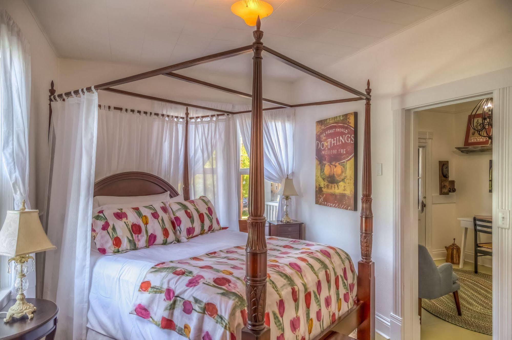 برينفيلي Crooked River Inn المظهر الخارجي الصورة
