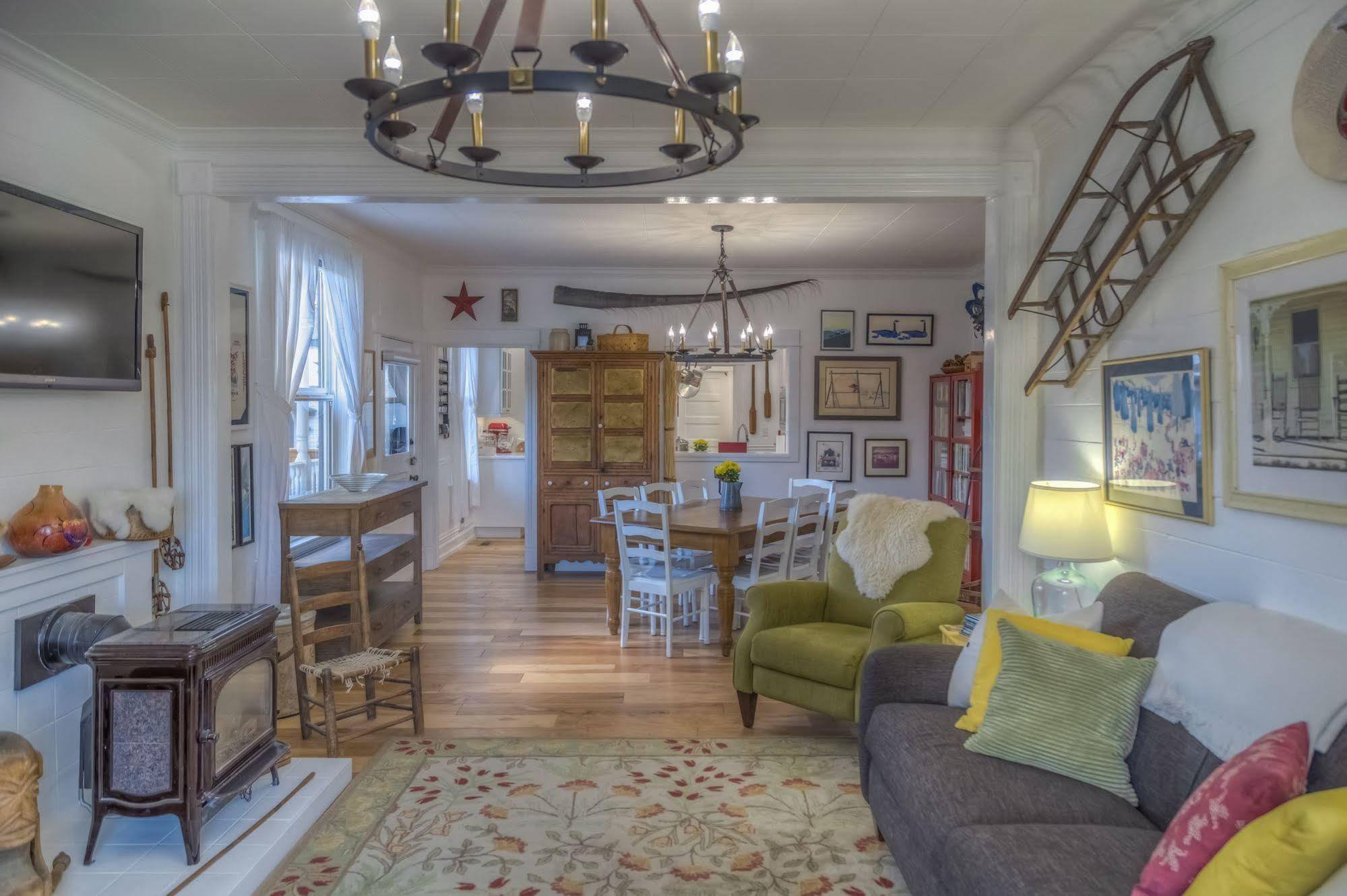 برينفيلي Crooked River Inn المظهر الخارجي الصورة